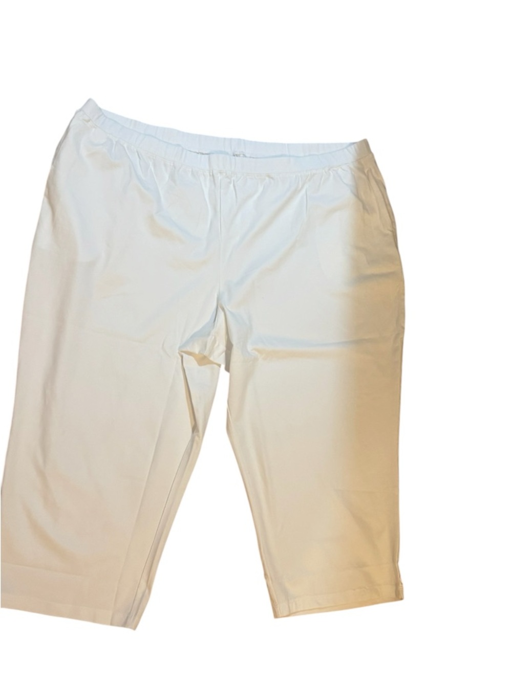 NWT Catherine's White Pull-On Capri Pants PLUS: 26/28    #14 - Picture 2 of 7